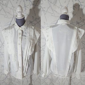 Tamiko VTG White Floral Embroidered Pleated Button Front Western Style Shirt